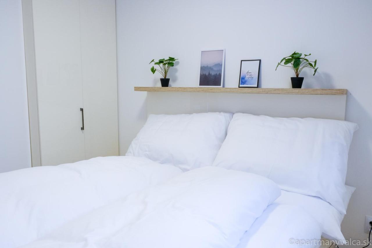Apartmany Valča מראה חיצוני תמונה